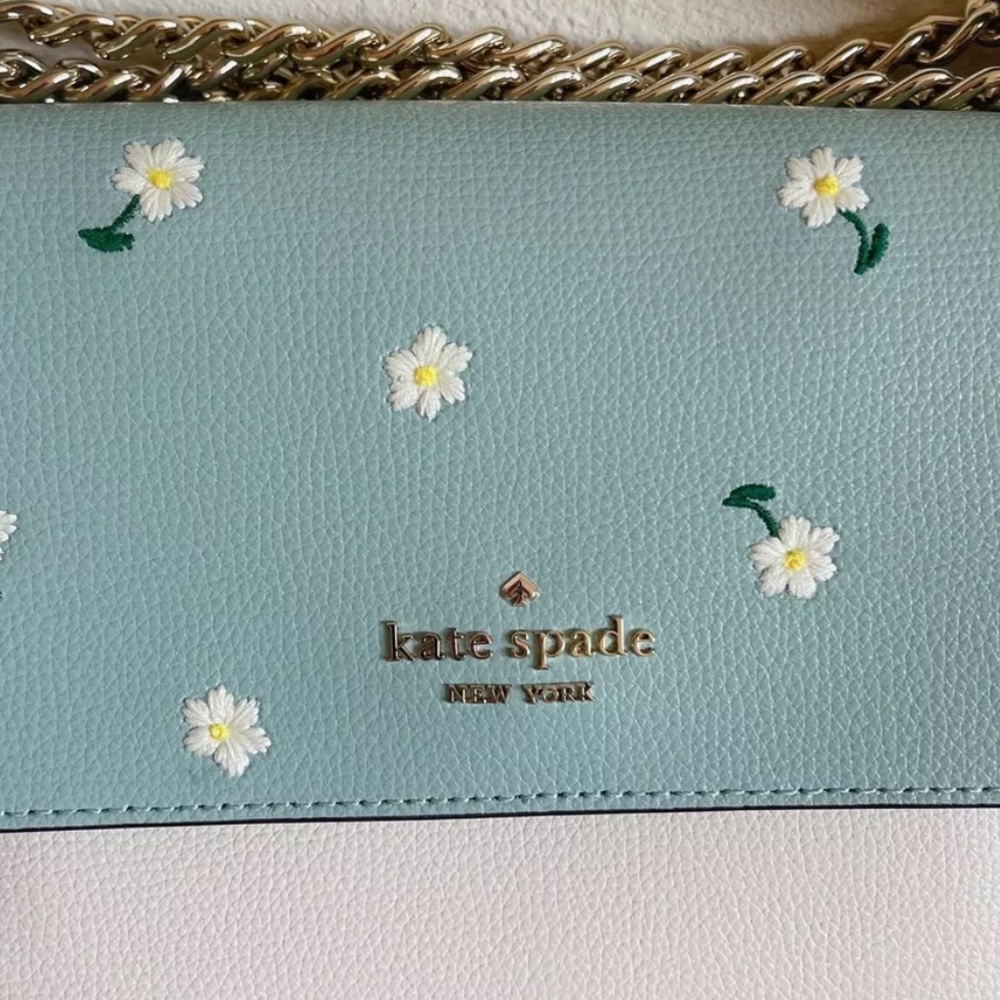 NWT Kate Spade Remi Daisy Embroidered Leather Chain Crossbody in Aphrodite - Picture 10 of 12
